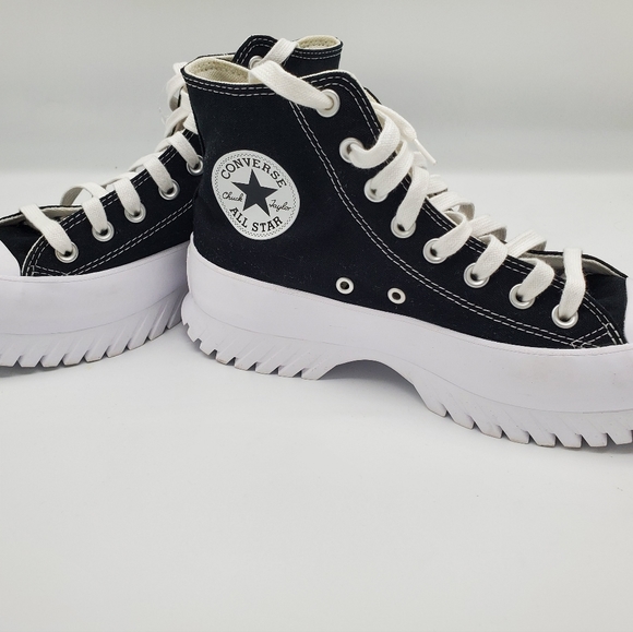 CONVERSE Chuck Taylor All Star Platform Hightop. - Picture 4 of 5